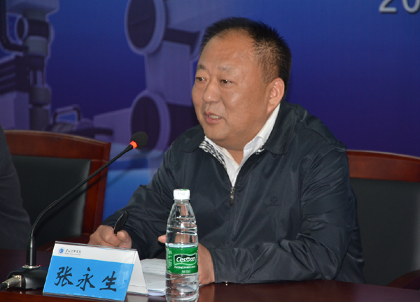 全市工業(yè)機器人應(yīng)用技術(shù)人才校企對接座談會在淮海技師學(xué)院召開