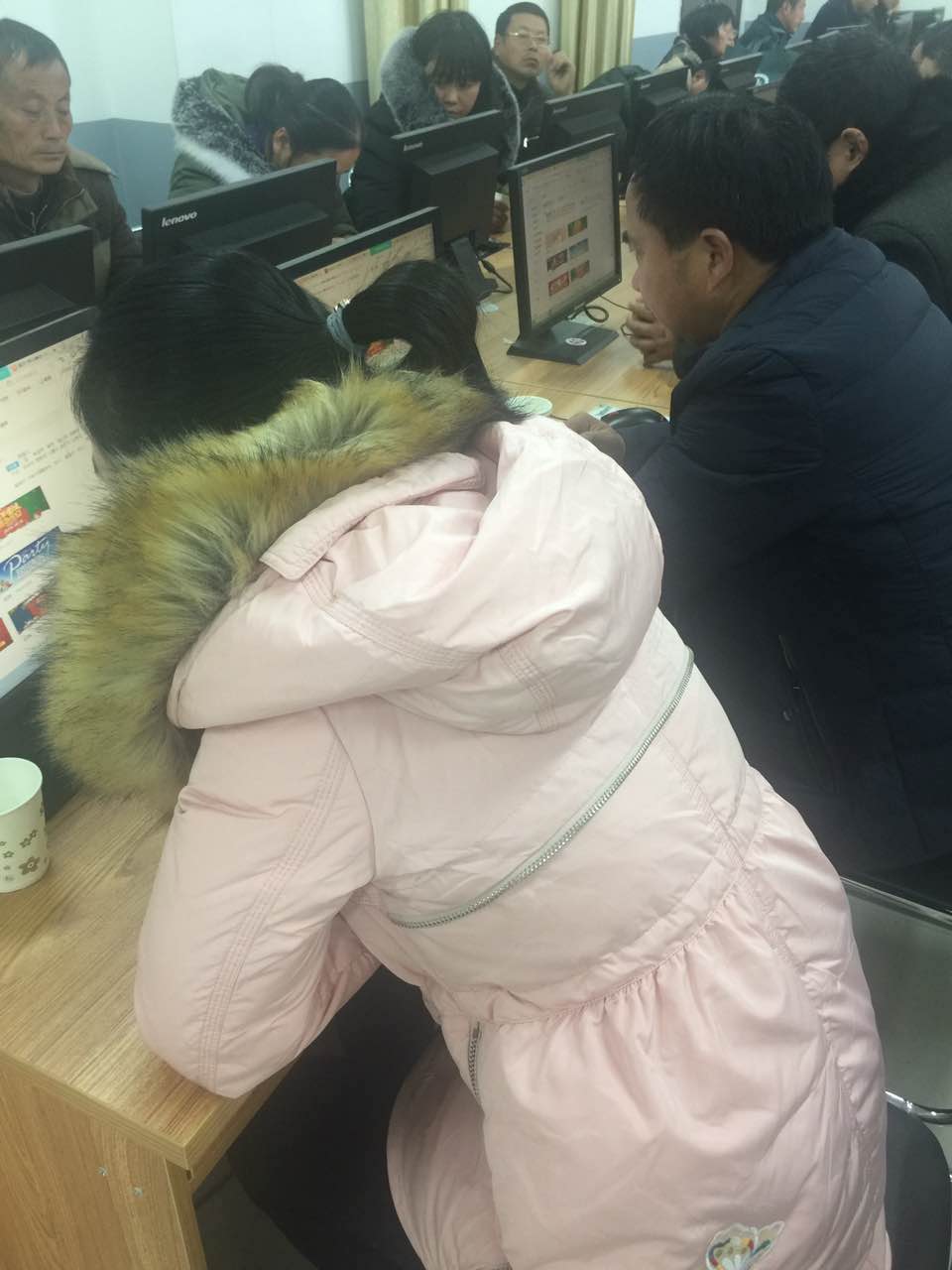泗洪中專積極開展網(wǎng)絡創(chuàng)業(yè)培訓
