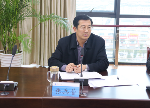淮海技師學(xué)院召開“找短板、補(bǔ)短板、強(qiáng)短板”座談交流會(huì)