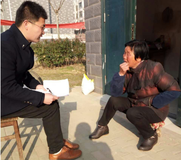 深入調(diào)查村民情意，入戶開展真情幫辦——淮海技師學(xué)院組織參與全市“三進三幫”活動第六個統(tǒng)一活動日