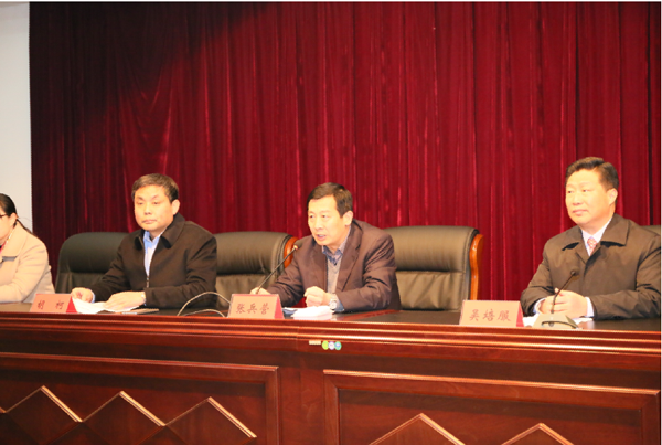 送教上門情暖在職工  校企攜手共筑成教路——淮海技師學(xué)院與江蘇雙星彩塑成人教育“校企合作班”隆重開(kāi)班