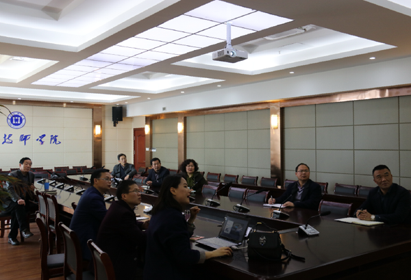淮海技師學院召開校史館建設方案第三次討論會