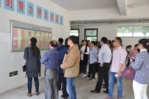 全縣中學團委書記到泗陽中專觀摩