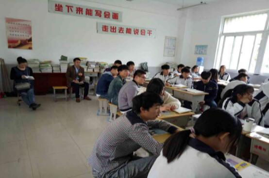 泗洪中專開展課堂教學(xué)大賽錄制預(yù)演活動