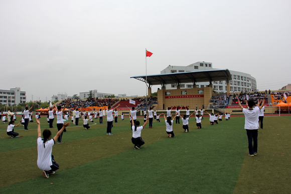 宿遷開(kāi)放大學(xué)第三屆田徑運(yùn)動(dòng)會(huì)隆重開(kāi)幕