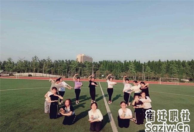 宿遷技師學(xué)院高職部開展豐富多彩的學(xué)生社團活動
