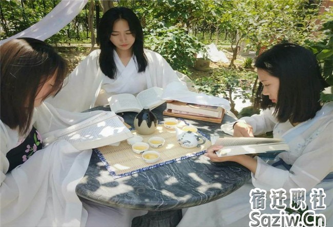 宿遷技師學(xué)院高職部開展豐富多彩的學(xué)生社團活動