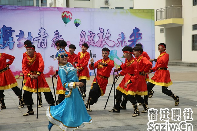 宿遷技師學(xué)院幼師藝術(shù)系隆重舉行幼師專業(yè)舞蹈大賽