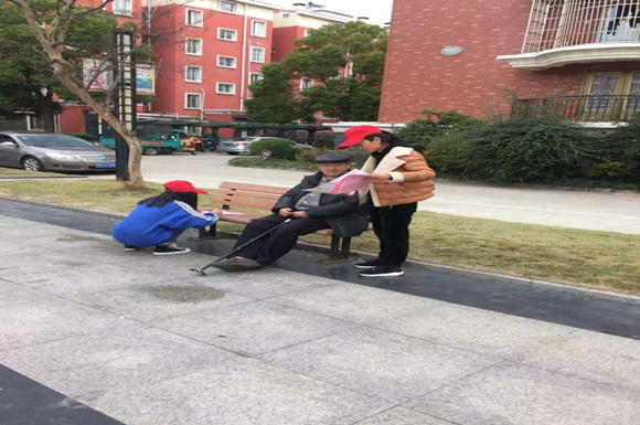 宿城中專志愿者參與文明創(chuàng)建志愿服務