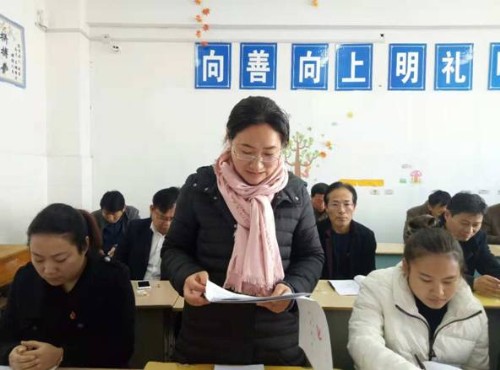 遵循嚴(yán)格程序，吸納新鮮血液