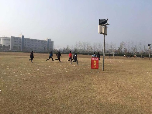 泗陽(yáng)中專有序完成學(xué)生體測(cè)工作