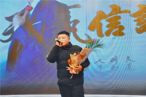 泗陽中專舉行“校園十佳歌手”大獎賽