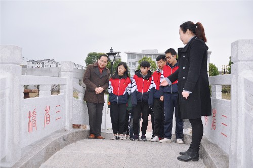 泗陽(yáng)中專(zhuān)創(chuàng)建市廉政文化進(jìn)校園示范點(diǎn)工作受好評(píng)