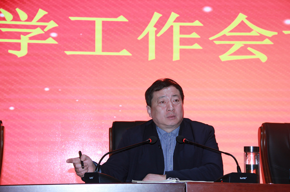 宿城中專召開新學(xué)期開學(xué)工作會議