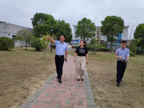 眾興鎮(zhèn)紀委到泗陽中專觀摩廉政文化建設情況