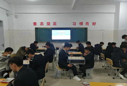 發(fā)揚國粹宿遷經(jīng)貿(mào)高職舉辦中國象棋比賽