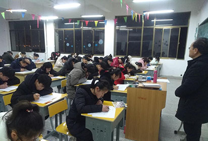 宿遷經(jīng)貿(mào)高職商貿(mào)系組織專轉(zhuǎn)本模擬考試
