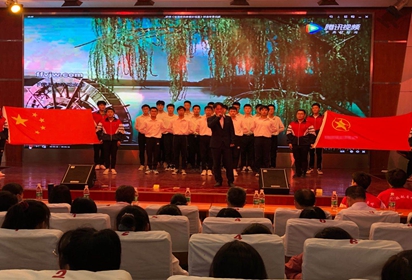 眾志成城抗疫情 詩歌朗誦鼓斗志