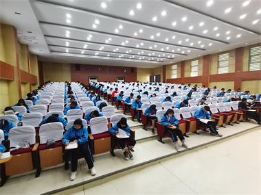 沭陽中專舉行綜合高中班、對口單招班學(xué)測調(diào)研