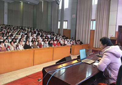 泗陽中專舉辦“職業(yè)生涯規(guī)劃”講座