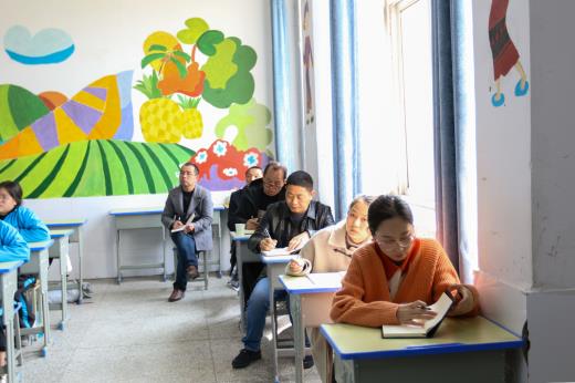 宿遷市職業(yè)學(xué)校黨史學(xué)習(xí)研討會在沭陽中專舉行