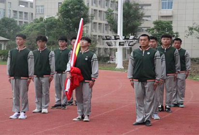 泗洪中專召開秋季開學(xué)典禮
