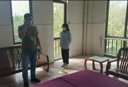 宿遷經(jīng)貿(mào)高職開展第二次疫情防控應(yīng)急演練