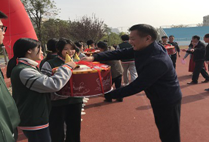 泗洪中專開展學生成人禮主題教育活動