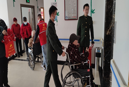 宿遷技師學(xué)院組織退役軍人到養(yǎng)老院開展 公益性實踐活動