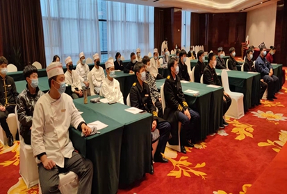 學(xué)院與宿遷雙星國(guó)際酒店有限公司 聯(lián)合舉辦企業(yè)新型學(xué)徒制開(kāi)班典禮