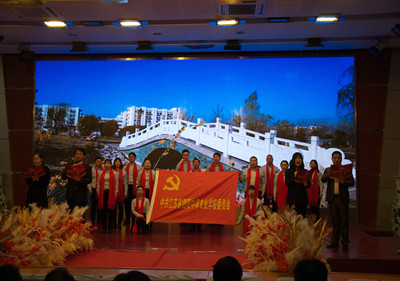 泗陽(yáng)中專舉辦“愛(ài)在中專，逐夢(mèng)前行”教職工聯(lián)歡活動(dòng)
