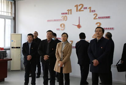 “1231”提升黨建水平，引領(lǐng)學(xué)校創(chuàng)新發(fā)展