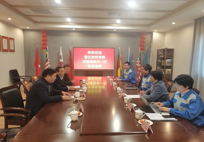 宿遷技師學(xué)院劉培祿院長(zhǎng)帶隊(duì)深入企業(yè)洽談校企合作事宜