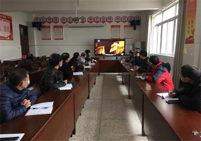 泗陽中專主題黨日突出黨建與疫情防控雙主題