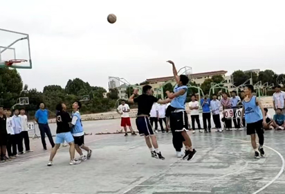 熱血青春 迎“籃”而上——宿遷經(jīng)貿(mào)高職成功舉辦籃球“3V3”校園邀請賽