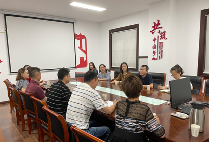 宿遷經(jīng)貿(mào)高職社服系組織專業(yè)教師赴企業(yè)調(diào)研
