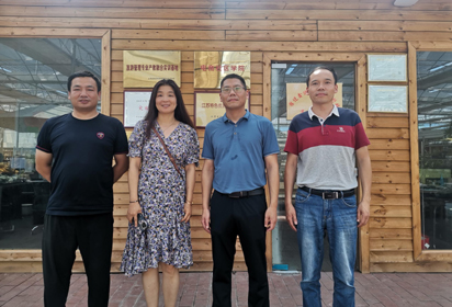 《中國教育報》職教周刊總編翟帆到宿遷經(jīng)貿(mào)高職調(diào)研