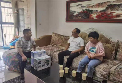 家校共育“同心圓”  攜手共同促成長 —宿遷開放大學(xué)開展家訪活動