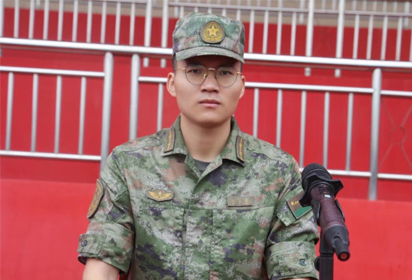 讓青春在汗水中閃光 ——泗洪中專舉行2022級新生入學教育及軍訓動員大會