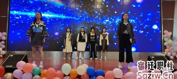 共生·創(chuàng)新——泗陽中專服裝工程系2023屆服裝與服飾設計專業(yè)畢業(yè)設計作品展