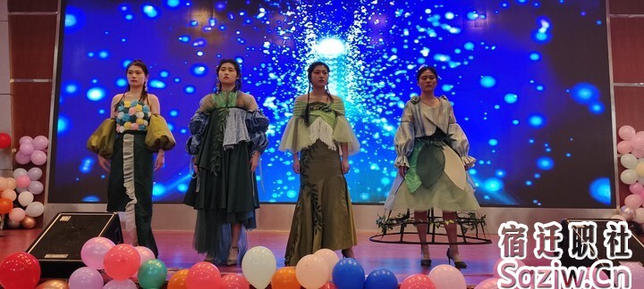共生·創(chuàng)新——泗陽中專服裝工程系2023屆服裝與服飾設計專業(yè)畢業(yè)設計作品展