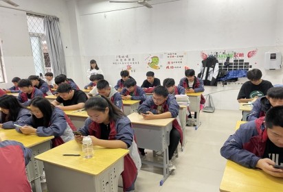 階段測(cè)試顯成效  齊心協(xié)力提質(zhì)量 --泗陽(yáng)中專機(jī)電工程系舉行本學(xué)期第一次月考