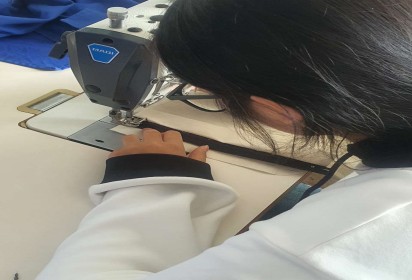 展技能  賽風(fēng)采  同提升 —泗陽(yáng)中專服裝工程系舉行服裝與服飾設(shè)計(jì)專業(yè)9月份技能月賽