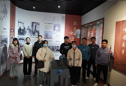 泗洪中專開展黨團(tuán)員教育實(shí)境課堂活動(dòng)