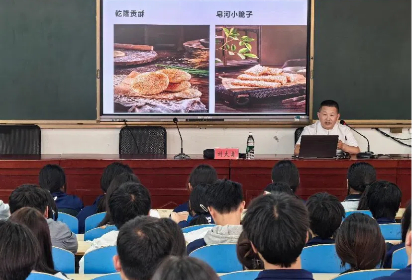 黨建領(lǐng)航?匠藝育人——宿遷開放大學經(jīng)貿(mào)系黨支部開展地方非遺進校園活動
