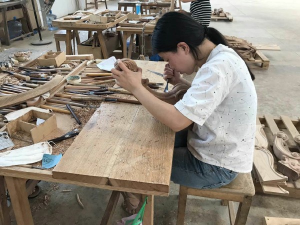 江蘇大業(yè)家居有限公司手工木工中級技能鑒定圓滿結束