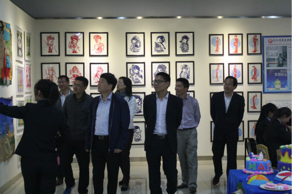 江蘇聯(lián)合職業(yè)技術(shù)學(xué)院金友鵬副院長(zhǎng)一行蒞臨宿遷經(jīng)貿(mào)高職調(diào)研視導(dǎo)