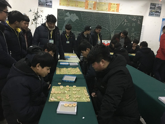 宿遷經(jīng)貿(mào)高職舉辦中國象棋大賽