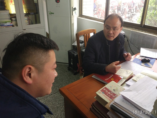 宿遷經(jīng)貿(mào)高職“談話提醒”讓黨員感受組織的溫暖