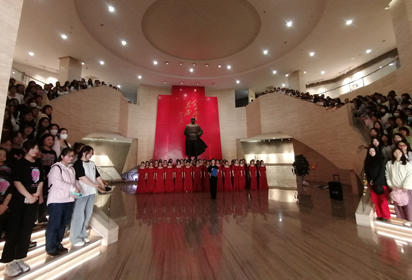 一堂“行走的思政課” ——宿遷經(jīng)貿(mào)高職開(kāi)展傳承紅色文化實(shí)踐教學(xué)活動(dòng)